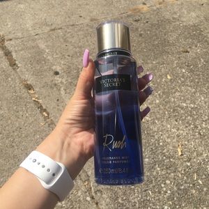 Victoria secret body mist