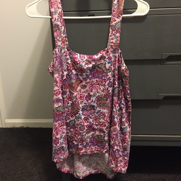 🔴 Express Tank Top EUC! - Picture 5 of 5