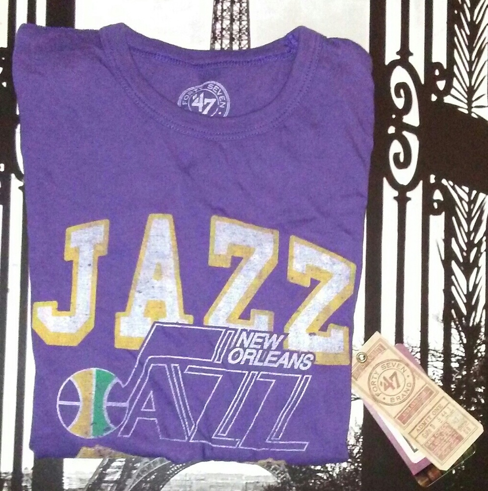 BOY'S. T-SHIRT