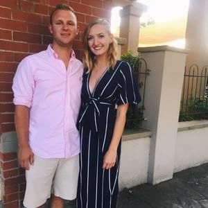 Meet your Posher, Savannah