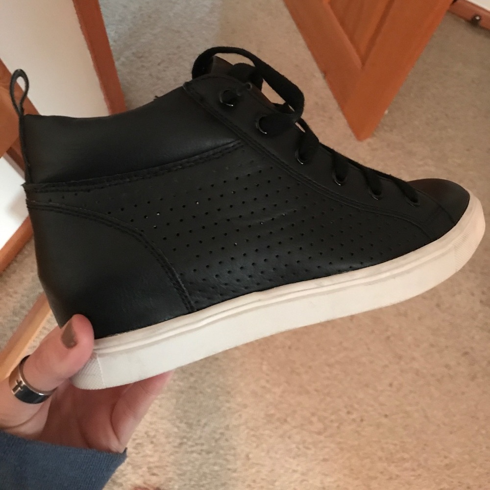 Steve Madden high tops