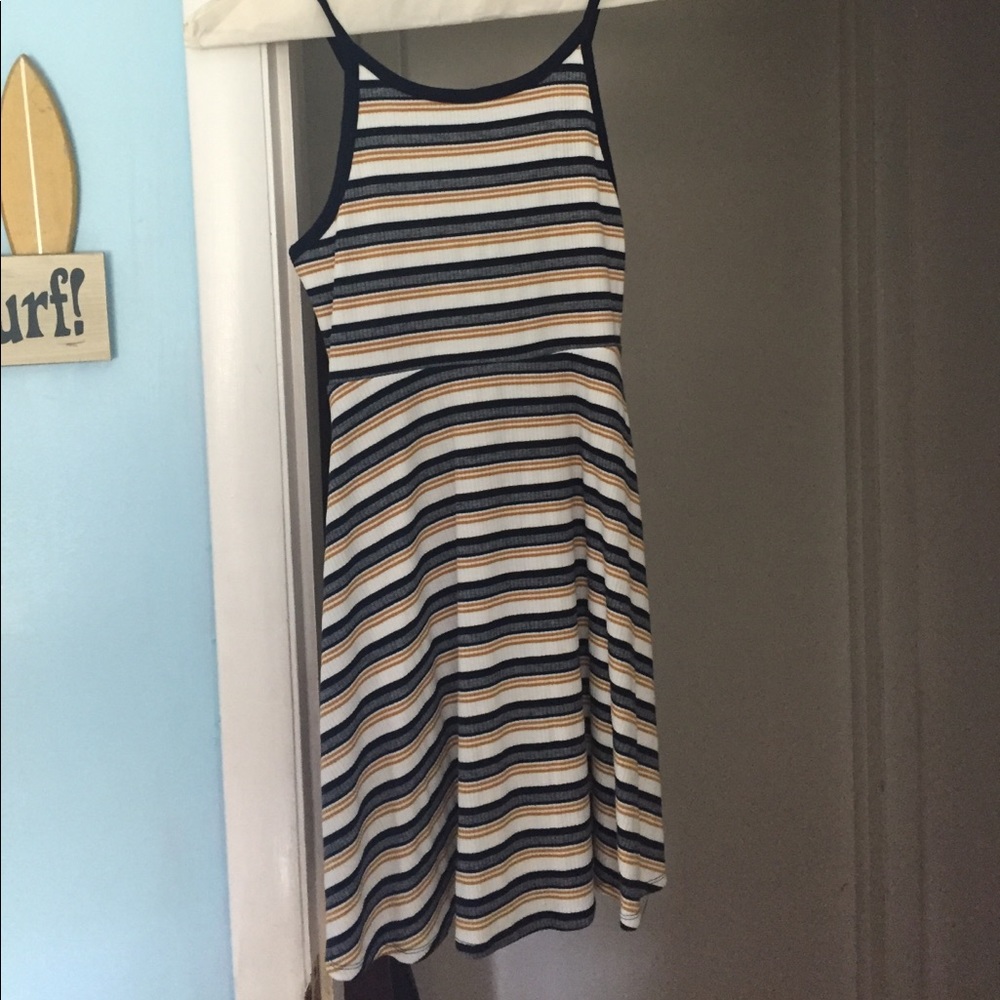 Adorable summer dress!