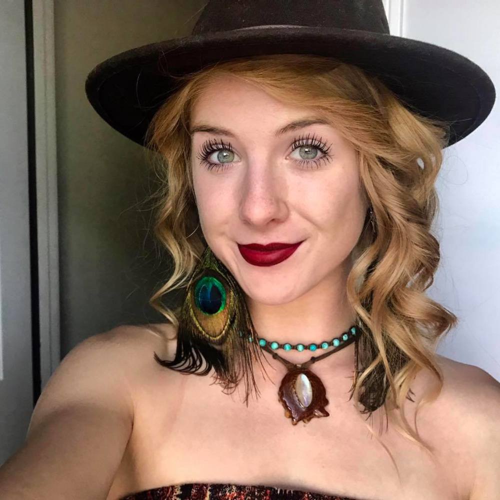 Meet your Posher, Jordyn