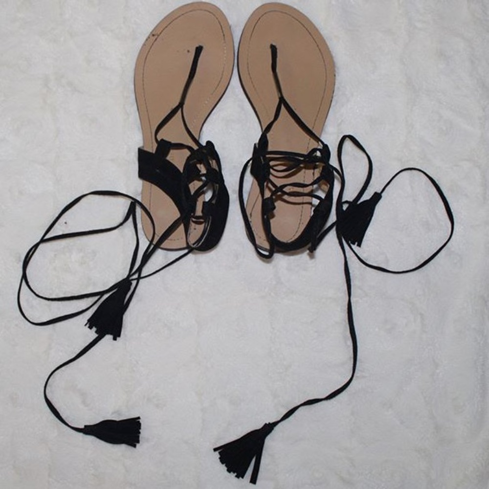 lulus thong sandals!!!