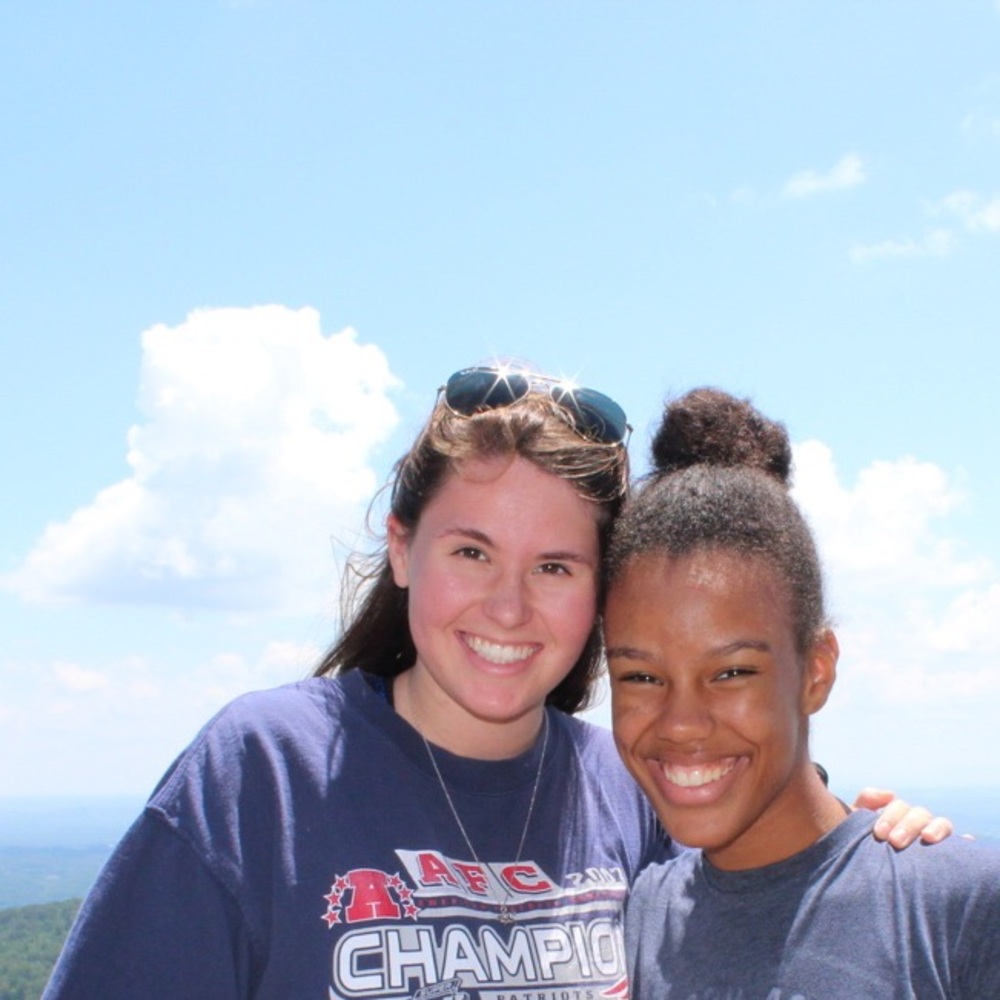 Meet your Posher, Evelyn