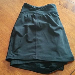 Old navy active skort. XXL.  Black