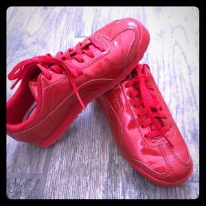 Like new Patent Red Puma shoes~ Children's