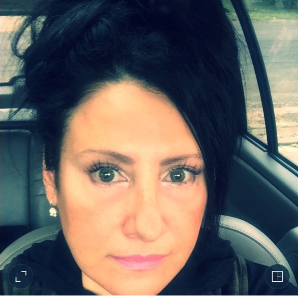 Meet your Posher, Mary