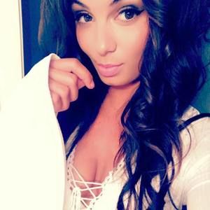 Meet your Posher, Victorya