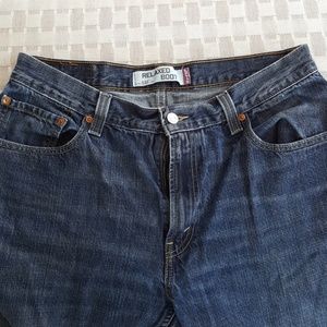 Levis 557 relaxed jeans