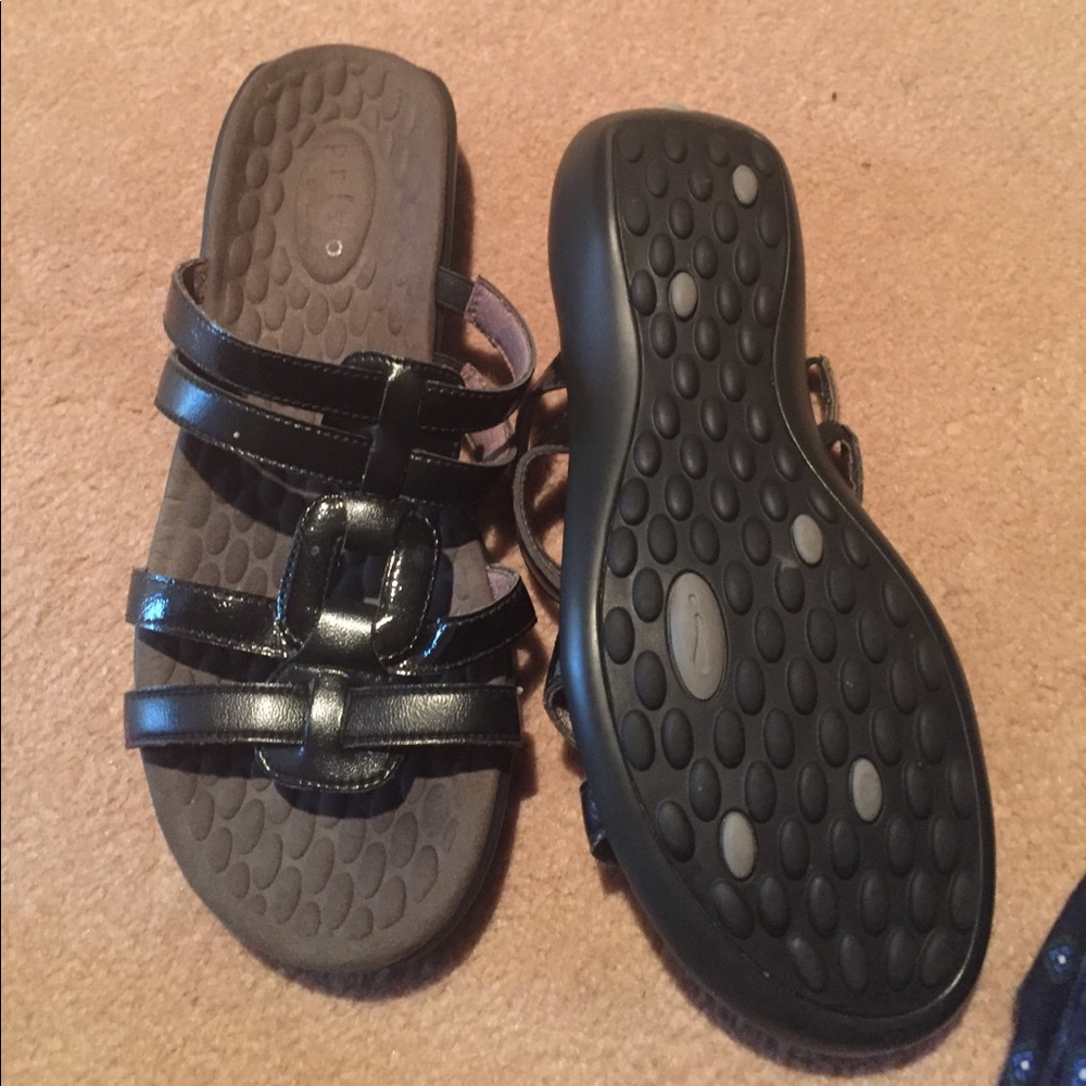Provo by Clarks black sandals