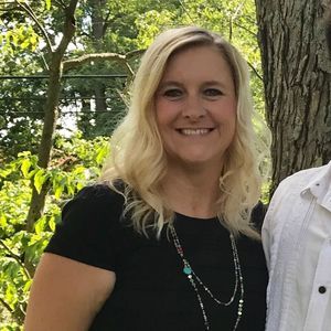 Meet your Posher, Melissa