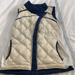 Lululemon reversible puffer vest
