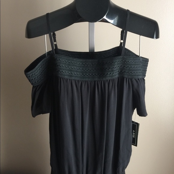 Super cute Romper - Picture 3 of 7