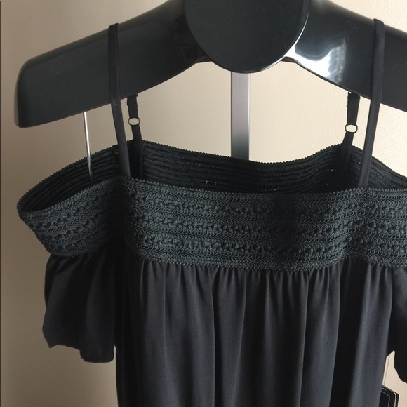 Super cute Romper - Picture 6 of 7