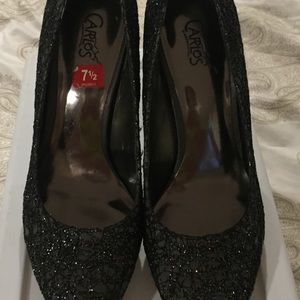 Carlos Santana Black heels