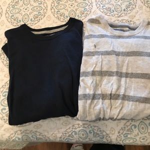 2 men's crew neck sweaters