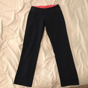 Lululemon Power Up Crops