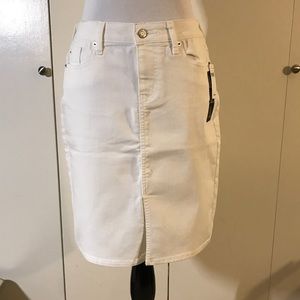 Gap Stretchy White Denim Skirt