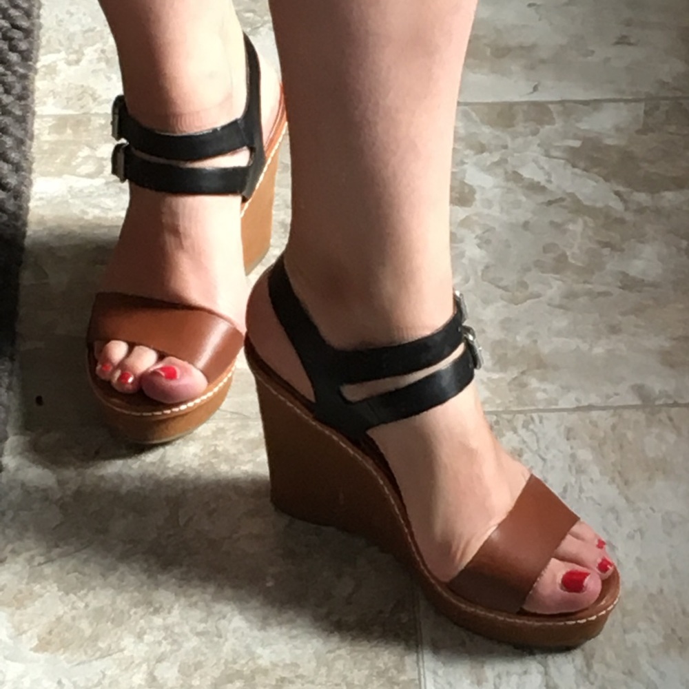 Black and brown wedges size 8.5