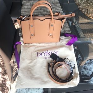 Botkier Bags - Camel Botkier Handbag Botkier Bags - Camel Botkier Handbag