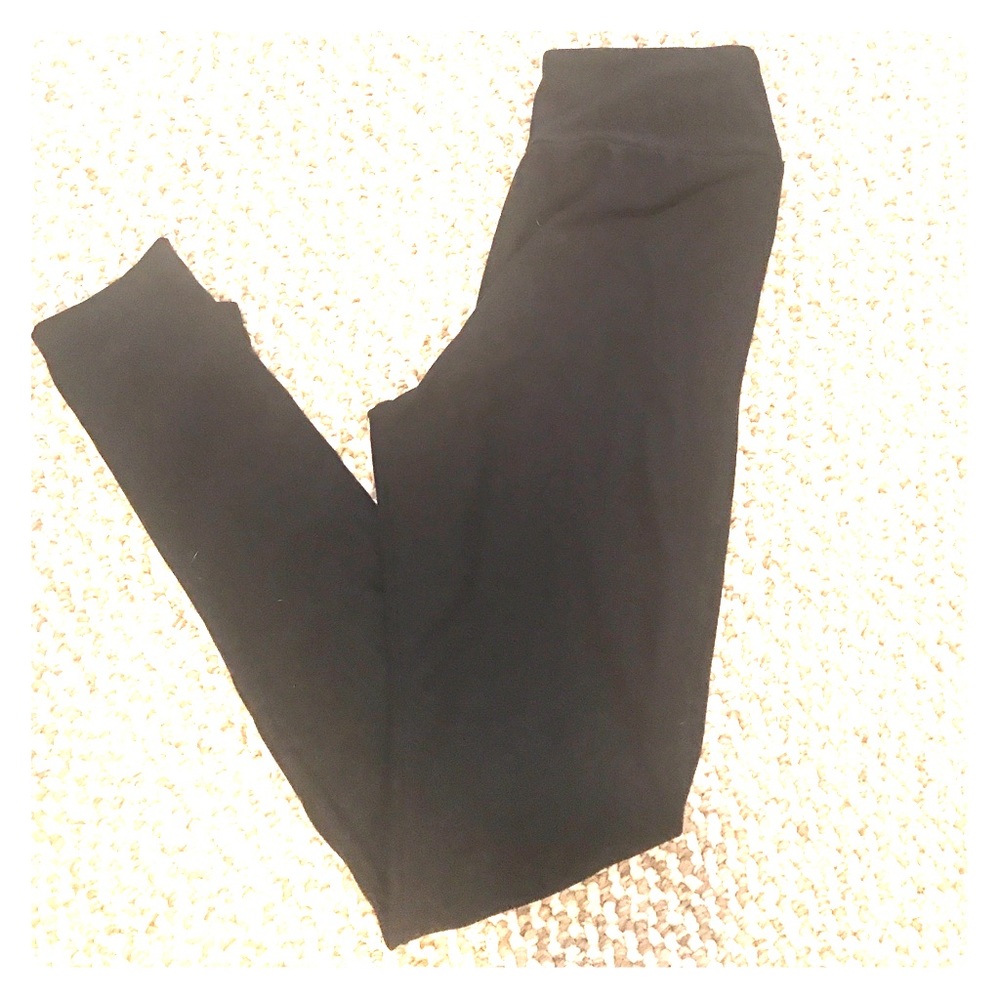 LuLaRoe leggings, size tween