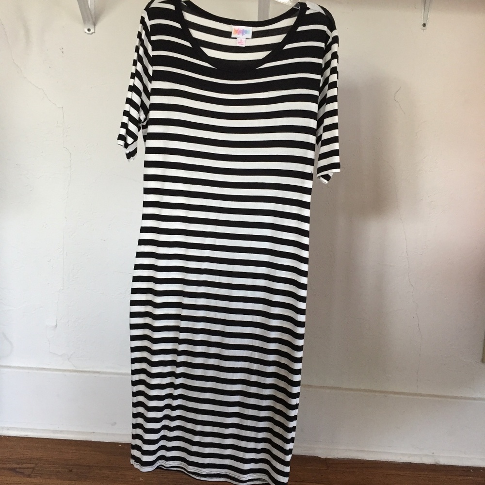Lularoe Julia Striped, S