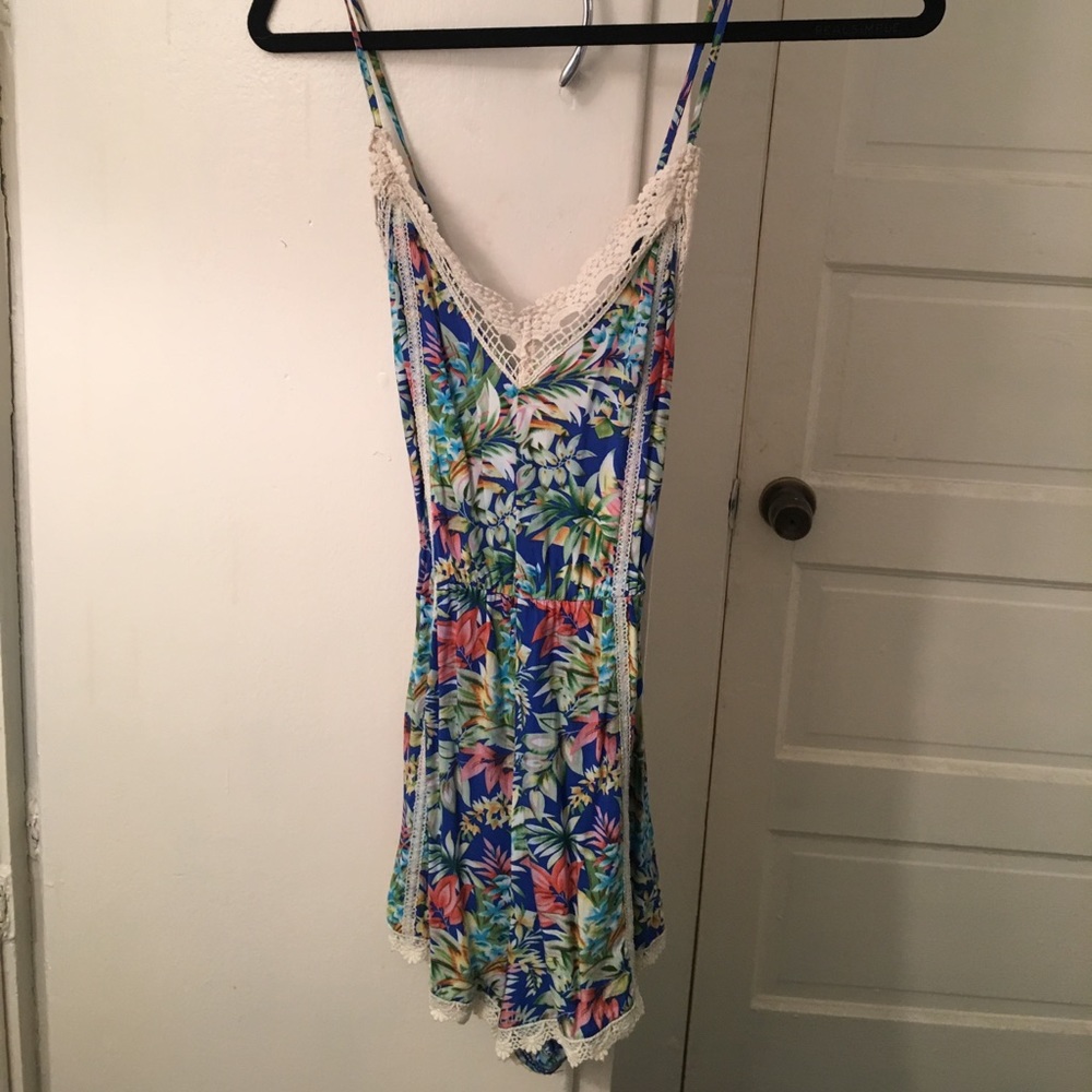 Lush Romper - Tropical print - Picture 4 of 6
