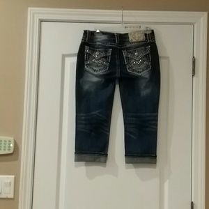 Capri Jeans