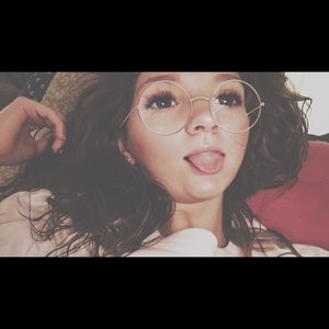 Meet your Posher, Liyah