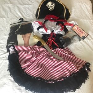 Perfect full Female Pirate costume.