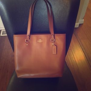Coach tote