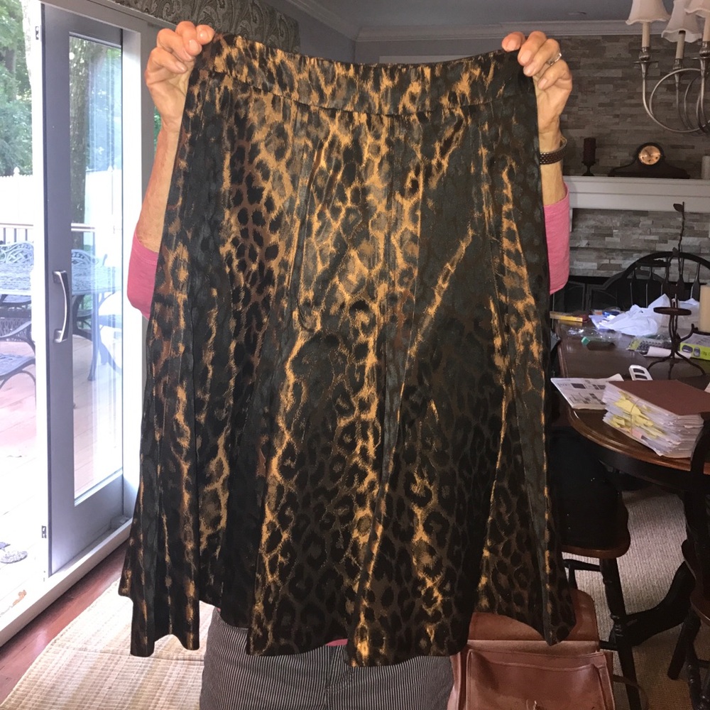 Leopard skirt