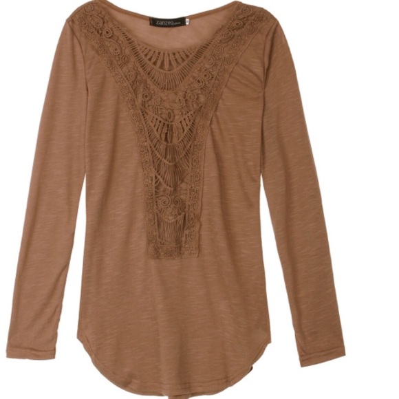 🆑New T-Shirt W/Beautiful Detail-only 1 S Left - Picture 3 of 7