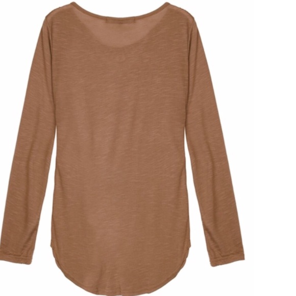 🆑New T-Shirt W/Beautiful Detail-only 1 S Left - Picture 4 of 7