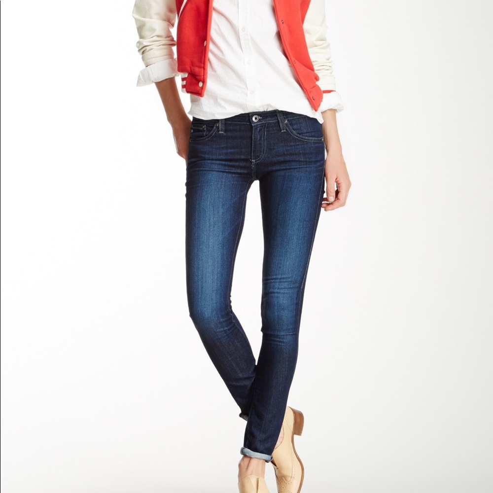 NWT AG Super Skinny Legging Jean Size 28