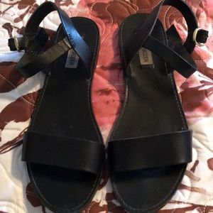 Steve Madden leather sandals