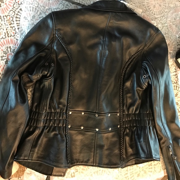 Women's leather jacket - Picture 2 of 2