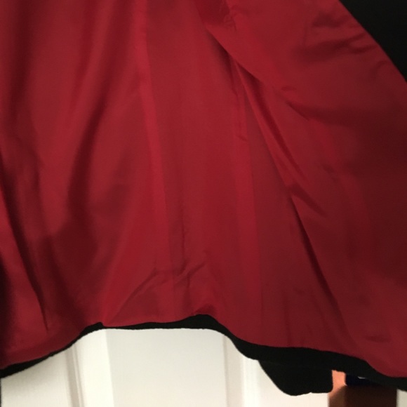 Black jacket w/ beautiful detailing - Picture 2 of 6