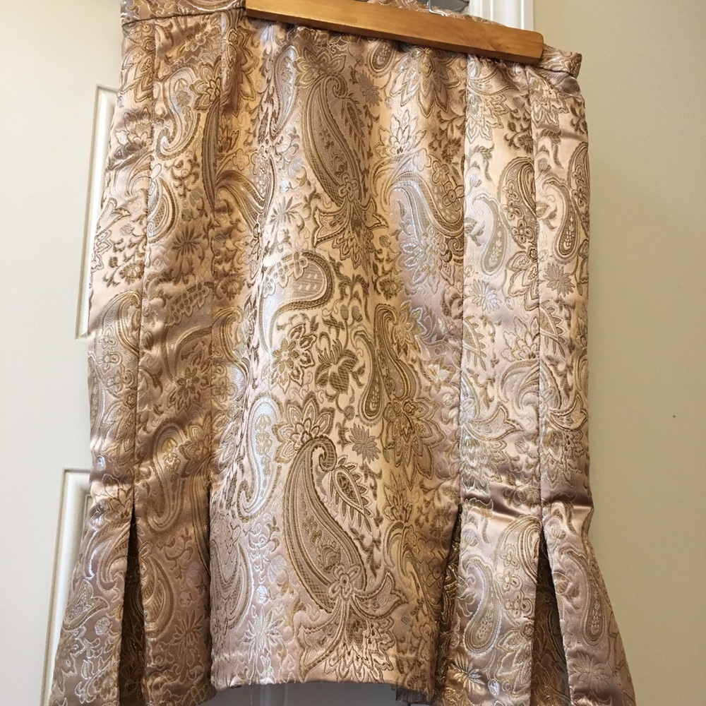 Gold paisley shirt