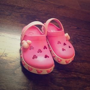 Disney light up crocs size 8/9