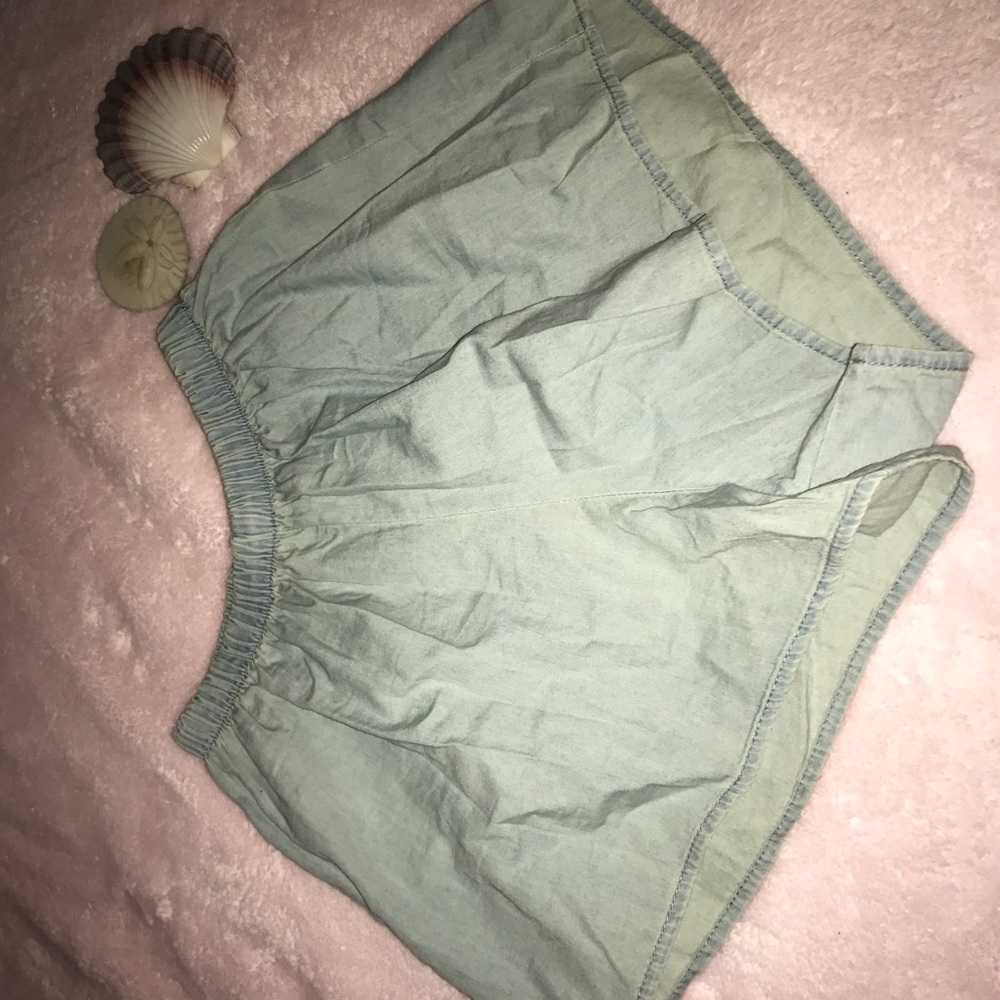 Brandy Melville shorts