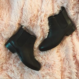 Cole Haan Landsman Chelsea Boot