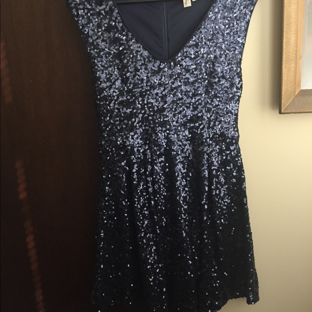 Medium Forever 21 Navy Glitter party minidress