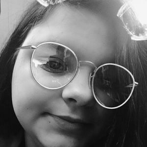 Meet your Posher, Kara