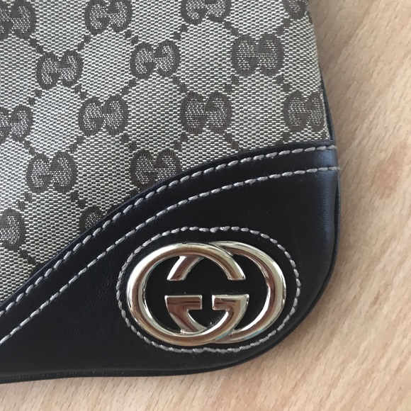 Gucci Monogram Hobo Bag - Picture 2 of 8