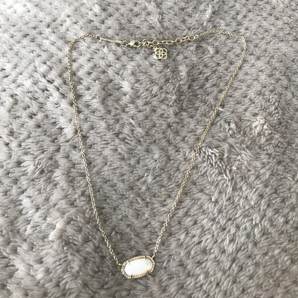Kendra Scott Necklace