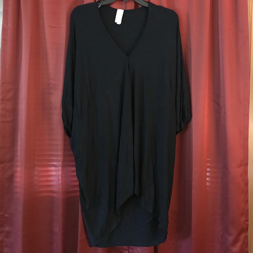 Large high low shirt