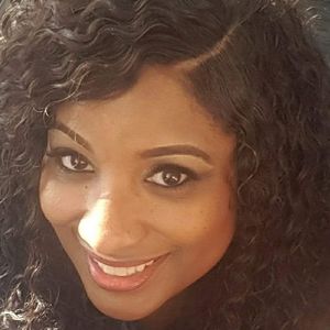 Meet your Posher, Connie