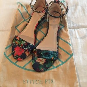 Low wedge floral sandals